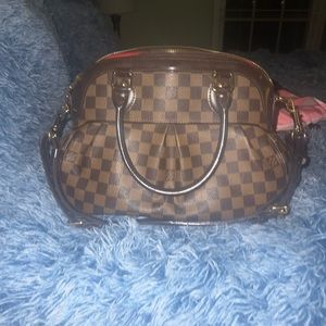 LV women’s bag